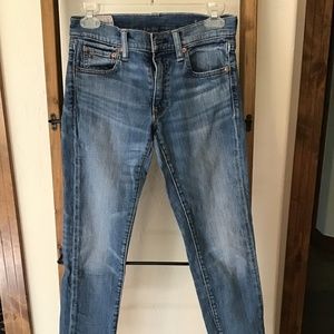 Never worn Gap legging jeans size 2/26R